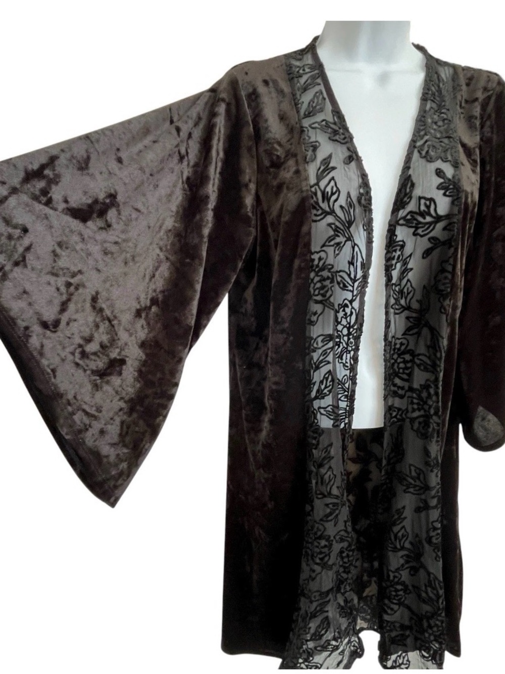 Knox Rose Sheer Velour Duster Kimono M/L Velvet Burnout Witchy Whimsigoth
Boho